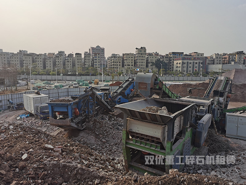 山东青岛移动式破碎机用于建筑垃圾回收利用以及砂石料处